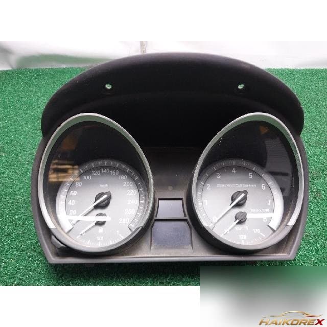 BMW Z4(G29) 2012 — панель приборов