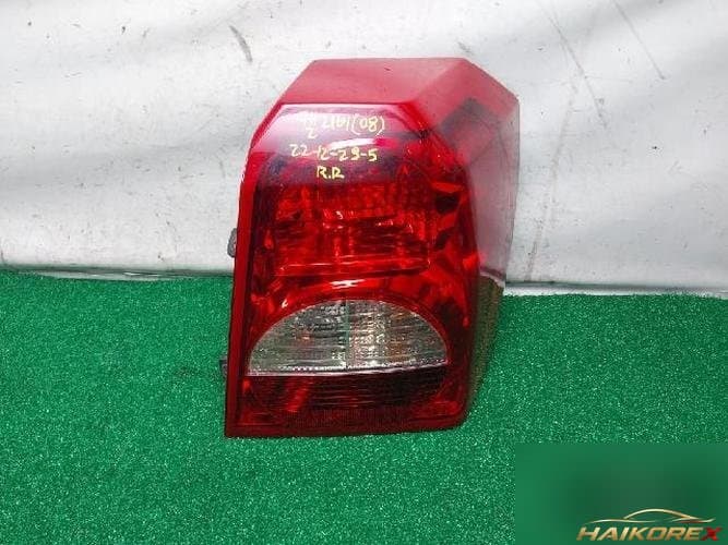 Dodge Caliber 2008 — комбинированный задний фонарь правый 05303752AH