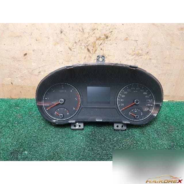 Kia All New K5 2016 — панель приборов