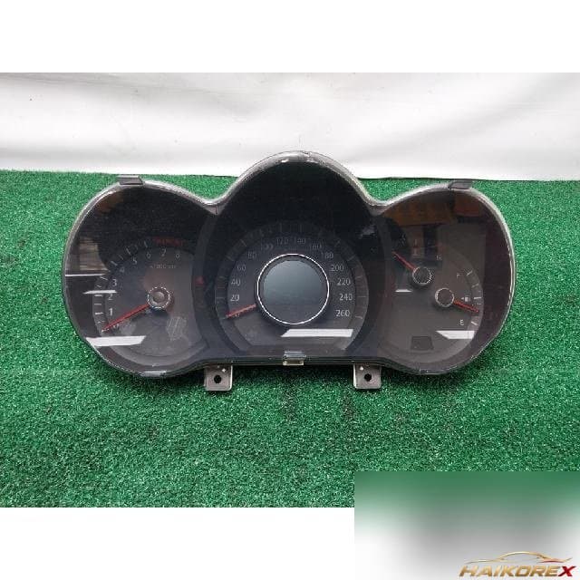 Kia K5 2012 — панель приборов
