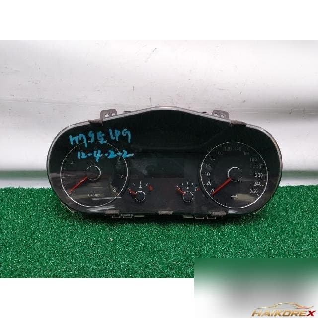 Kia K7 2010 — приборная панель