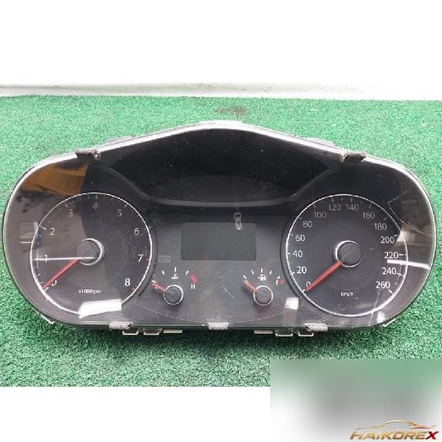 Kia K7 2010 — приборная панель