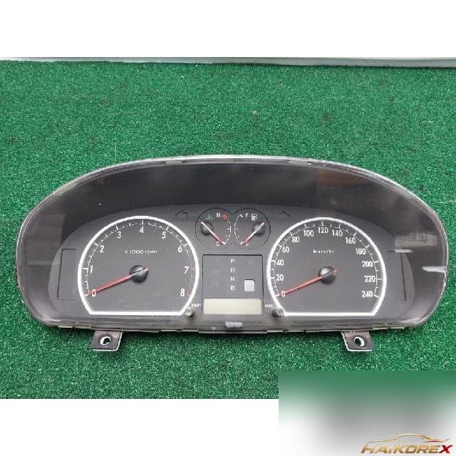 Kia Optima 2001 — приборная панель