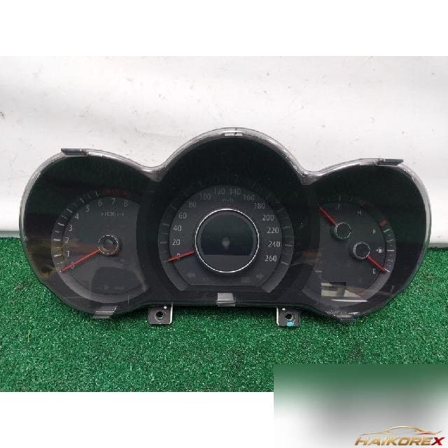 Kia K5 2013 — приборная панель