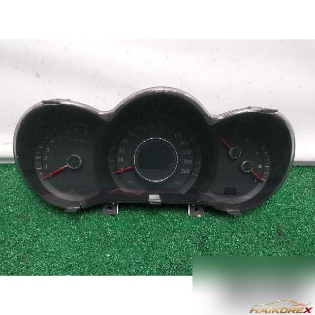 Kia K5 2012 — приборная панель
