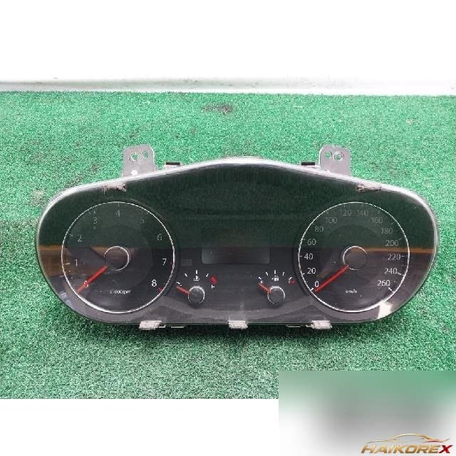 Kia K7 2011 — панель приборов