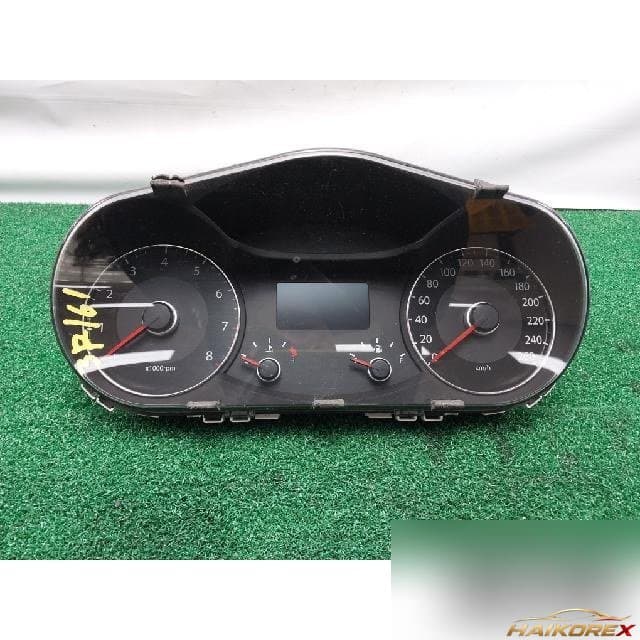 Kia K7 2011 — щиток приборов