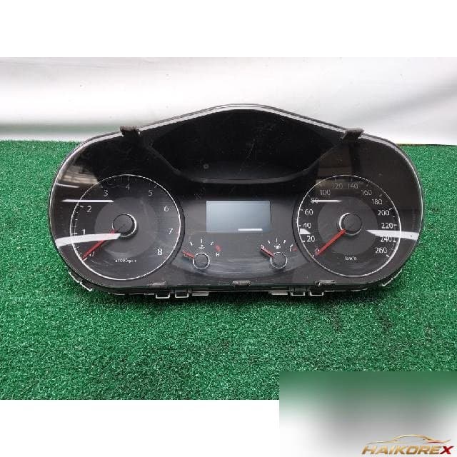 Kia K7 2010 — приборная панель