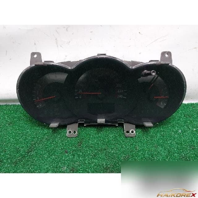 Land Rover Freelander 2011 — комбинированный фонарь задний правый 6H5213404A