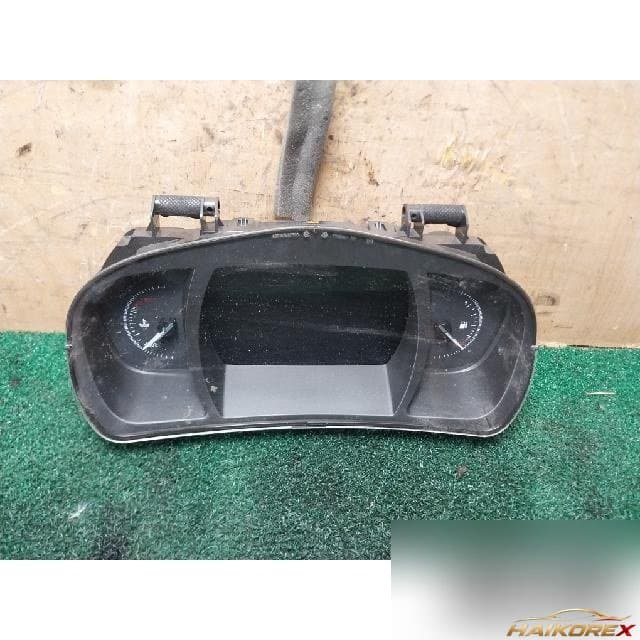 Renault Samsung QM6 2017 — комбинация приборов