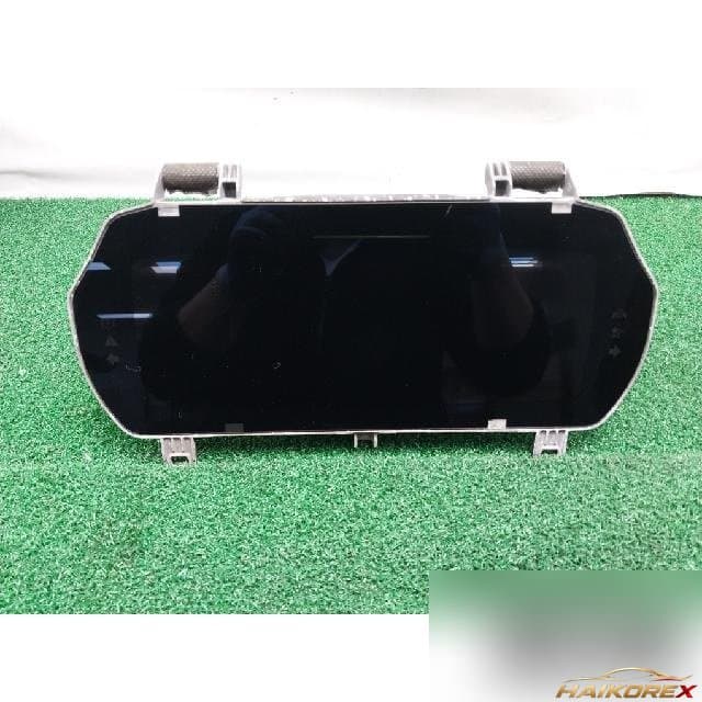 Renault Samsung XM3 2020 — приборная панель