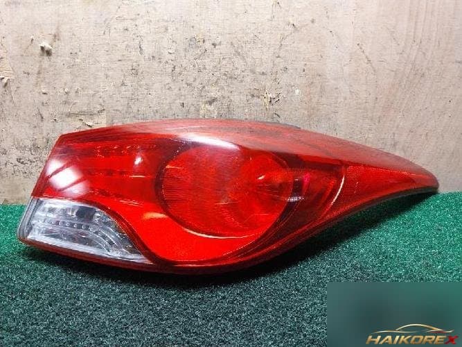 Hyundai Avante 2013 — фонарь задний комбинированный правый (пассажирский)