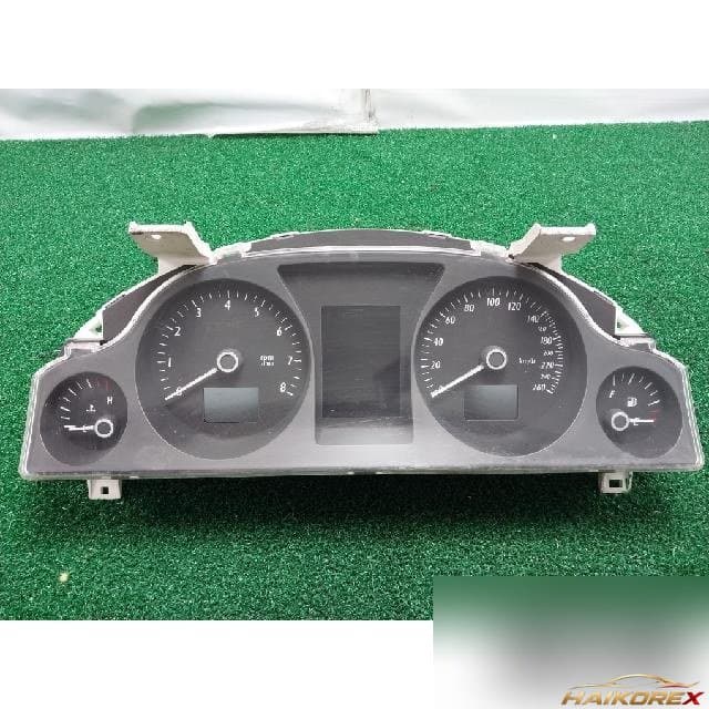 Chevrolet Veritas 2008 — приборная панель