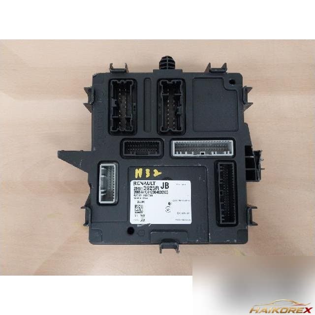Renault Samsung XM3 2020 — блок управления кузовом BCM