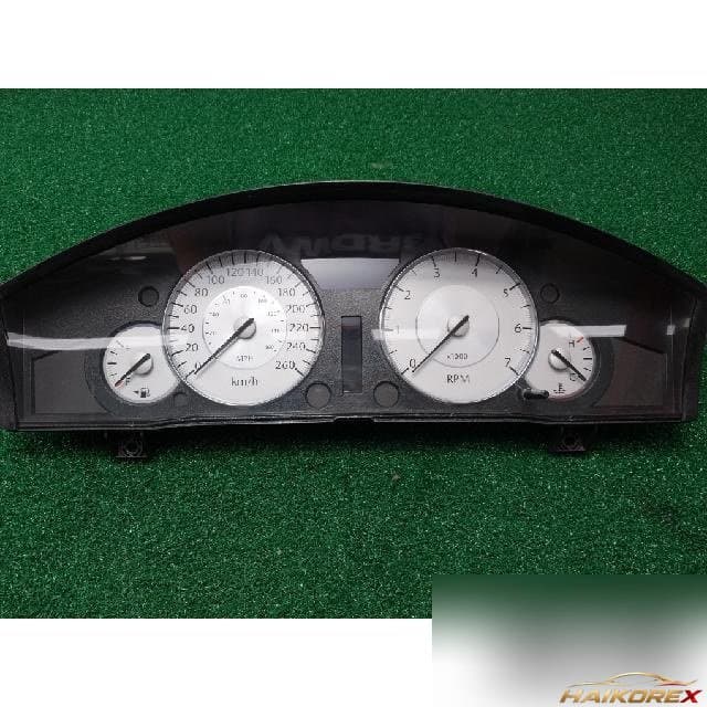 Chrysler 300C 3.5 2008 — панель приборов
