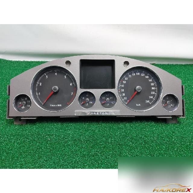 Volkswagen V6 3.0 TDI 2006 — панель приборов