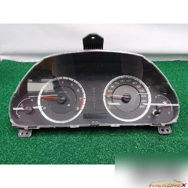 Honda Accord 3.5 2008 — панель приборов