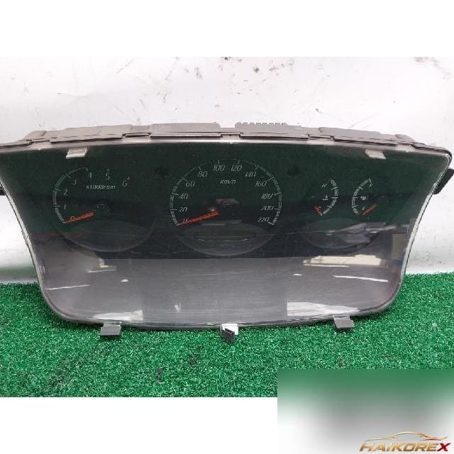 SsangYong Actyon 2006 — приборная панель