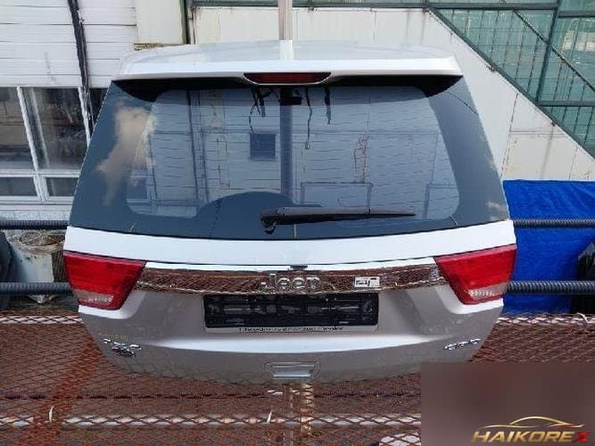 Jeep Grand Cherokee 2012 — дверь багажника 55369603AE