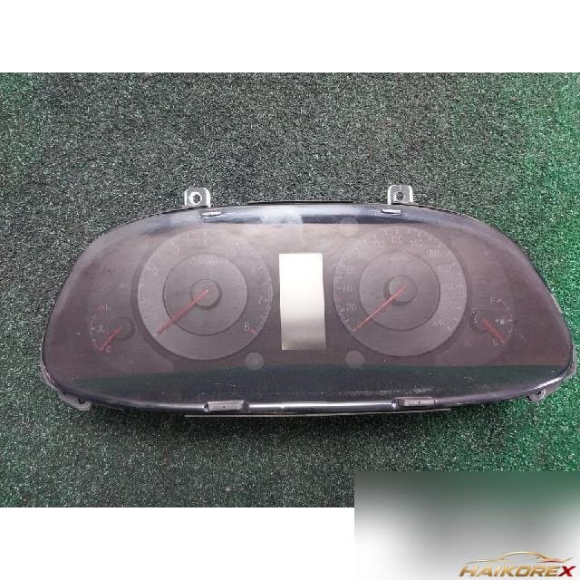 Hyundai Grandeur 2009 — панель приборов