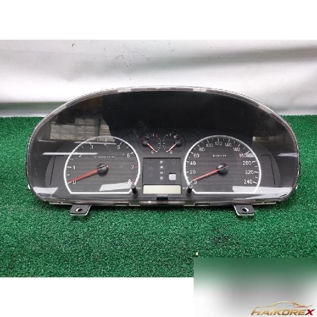 Hyundai Sonata 2001 — приборная панель 94003-3D010