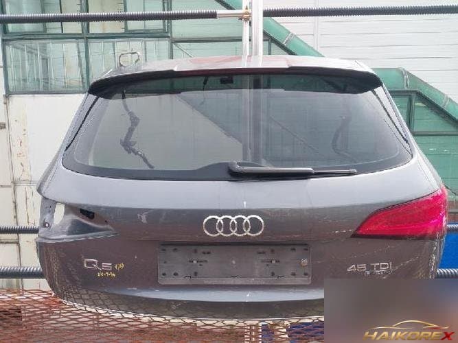 Audi Q5 2015 — багажная дверь 8R0 827 023 C