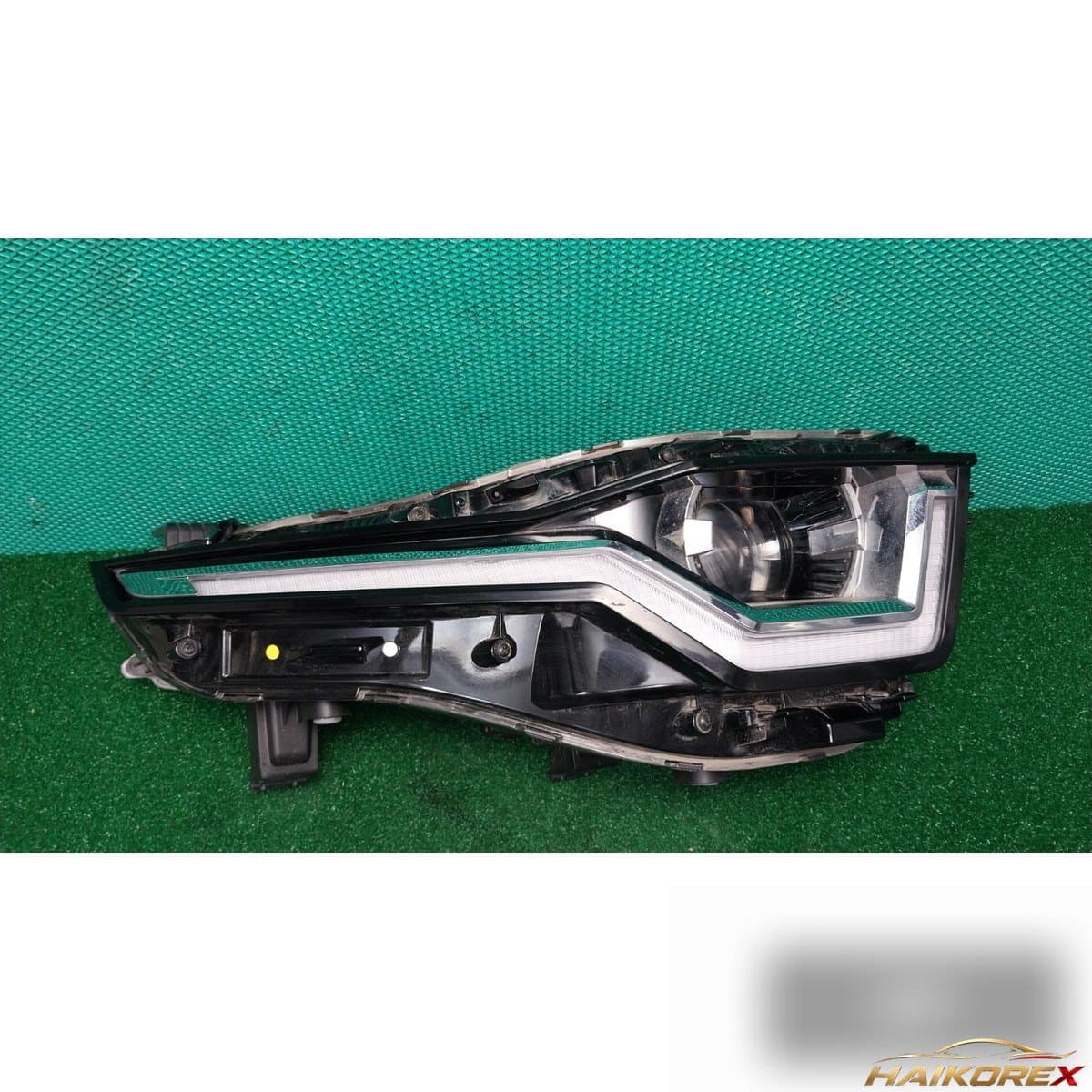 SsangYong Torres 1.5 2WD T5 2023 — фара передняя правая