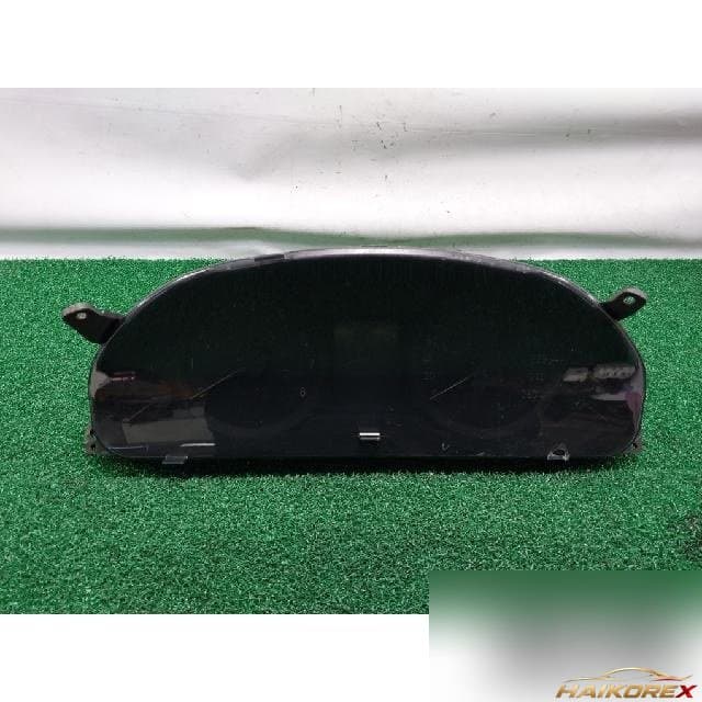Hyundai Genesis 2008 — приборная панель
