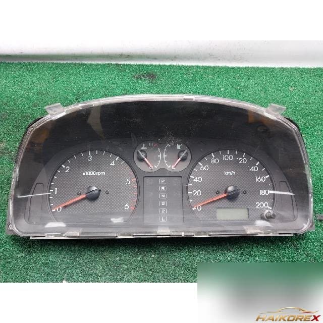 Hyundai Terracan 2004 — панель приборов