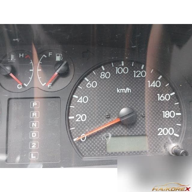 Hyundai Terracan 2003 — панель приборов