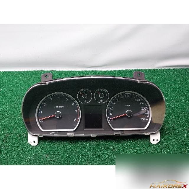 Hyundai Avante 2010 — фонарь задний правый (наружный) 92402-2Q000