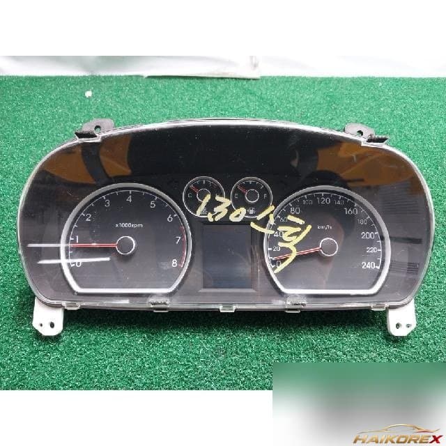 Hyundai i30 2008 — приборная панель