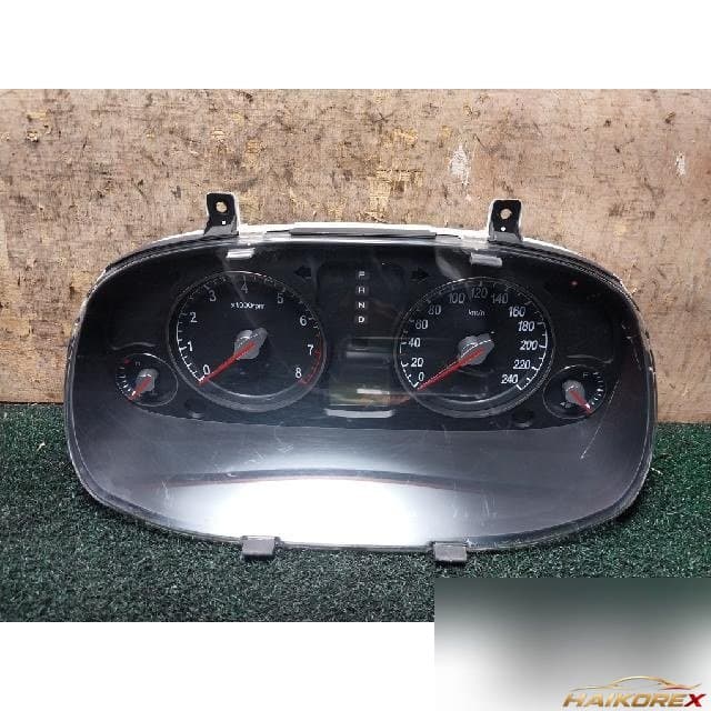 Hyundai Grandeur 2009 — панель приборов левая