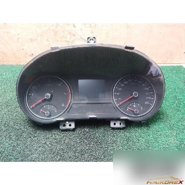 Kia All New K5 2015 — комбинация приборов