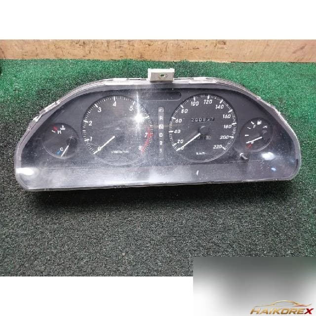 Renault Samsung SM5 SM520 2005 — панель приборов