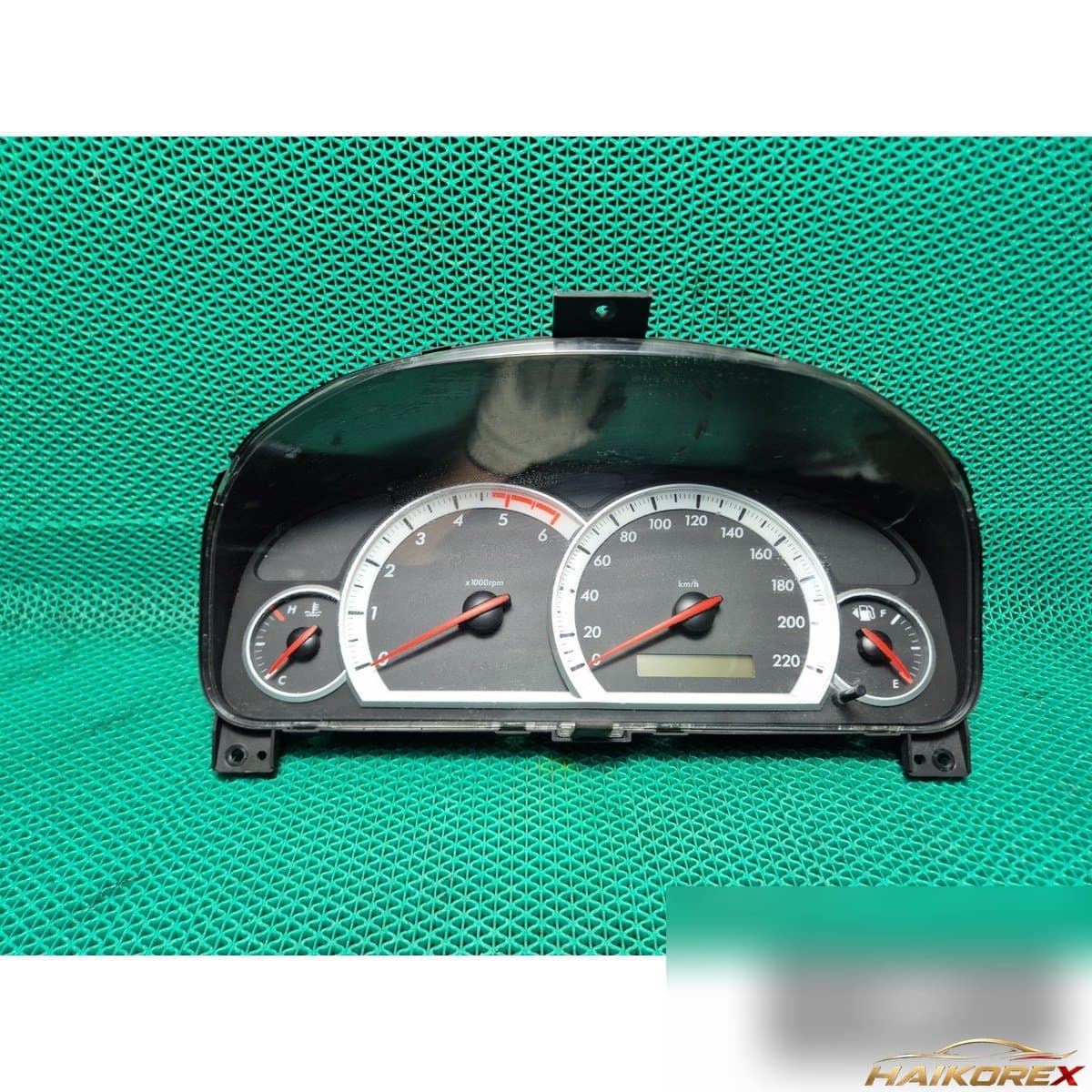 Chevrolet Winstorm 2008 — приборная панель