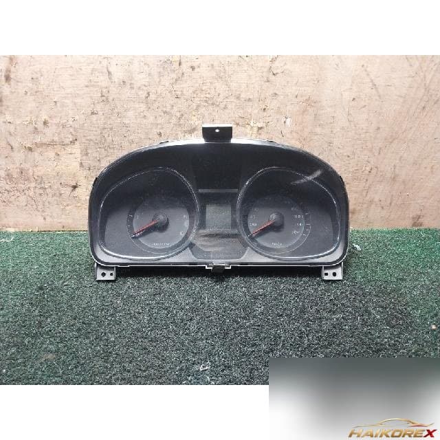 Chevrolet Captiva 2016 — панель приборов
