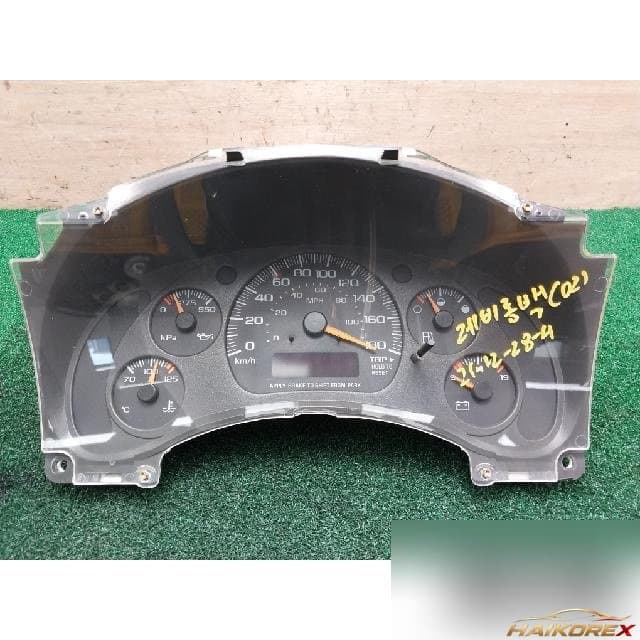 Chevrolet Chevy Van 2002 — панель приборов