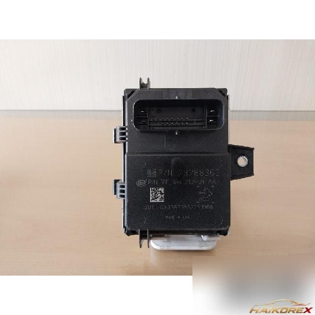 Genesis GV80 2021 — передняя дверь правая 1