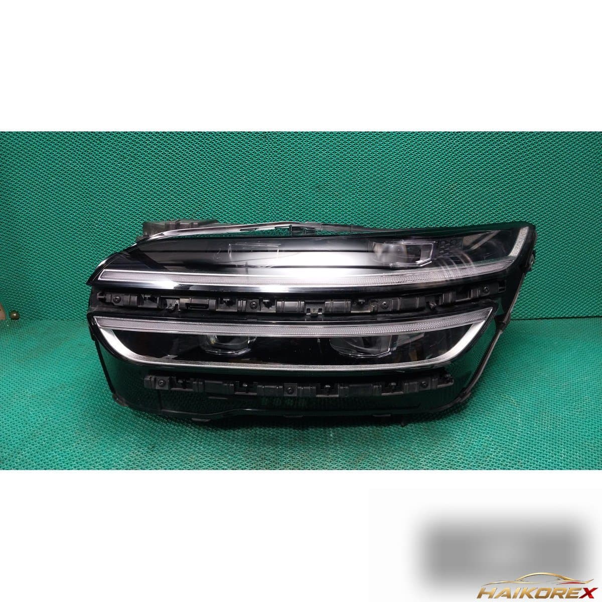 Genesis GV70 2022 — фара левая 92101AR