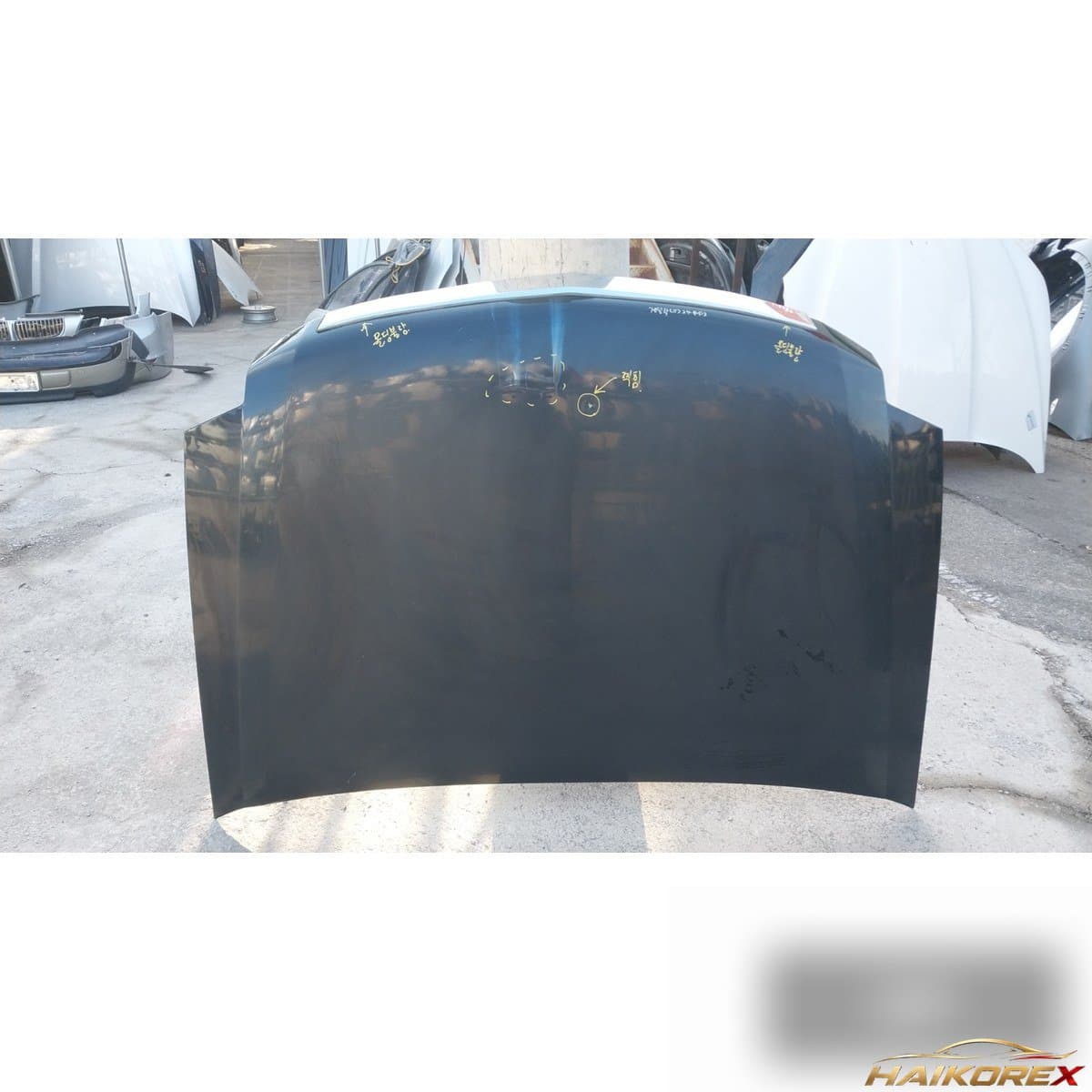 Cadillac 6.2 2011 — капот