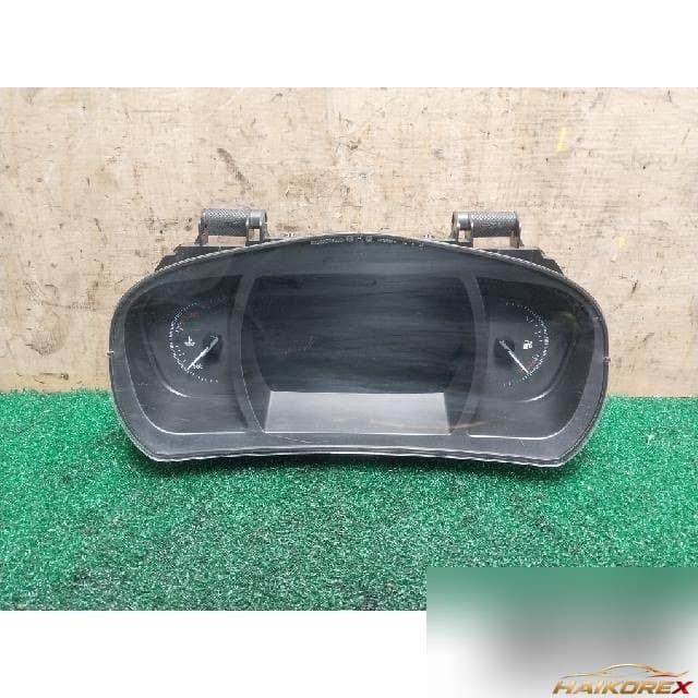 Renault Samsung SM6 2020 — панель приборов