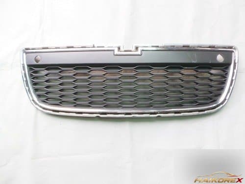 Нижняя решётка радиатора Captiva 95489553/95136396 с датчиком парковки