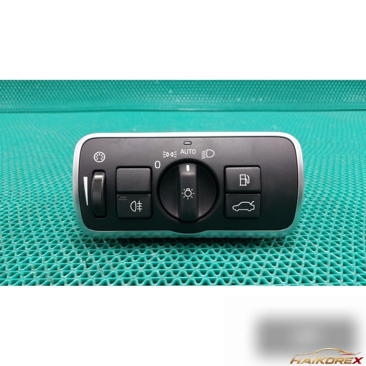 Volvo S60 D3 2017 — кнопка и переключатель