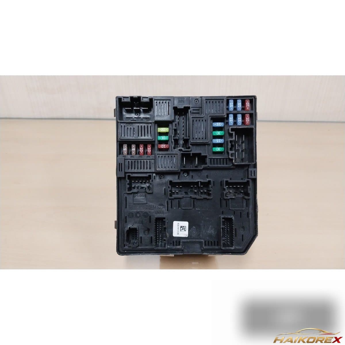 Renault Samsung The New SM6 2020 — блок предохранителей салонный