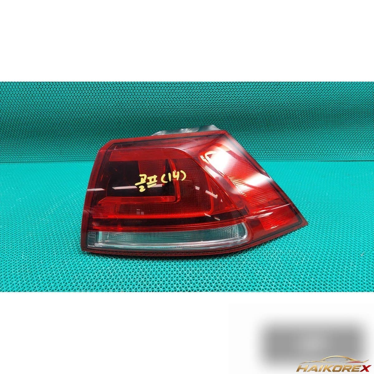 Volkswagen Golf 2014 — комбинированный фонарь задний правый
