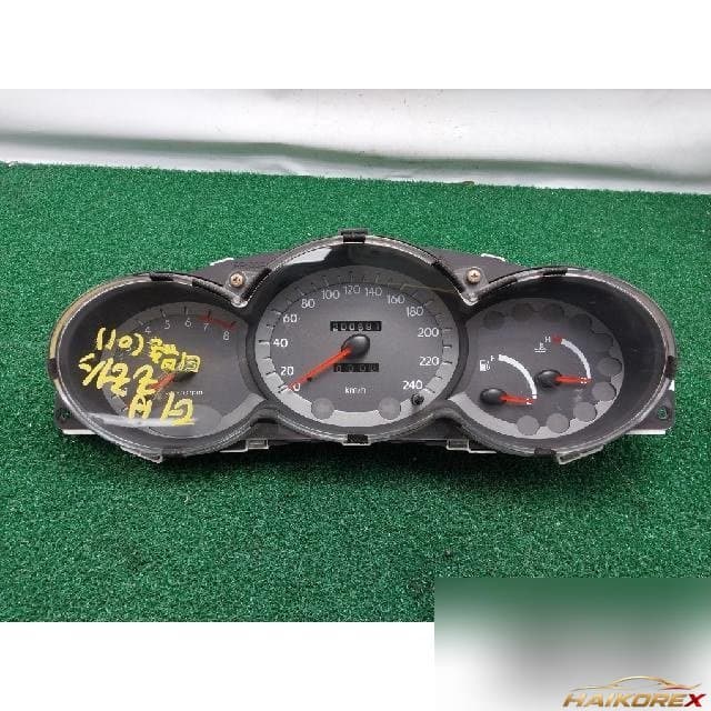 Hyundai Tiburon 2001 — панель приборов 94003-27030