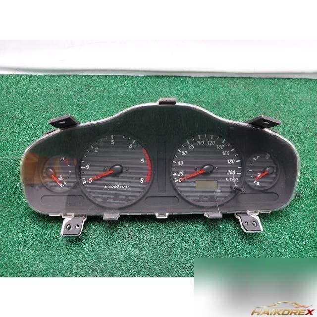 Hyundai Santa Fe 2003 — приборная панель 94003-26430