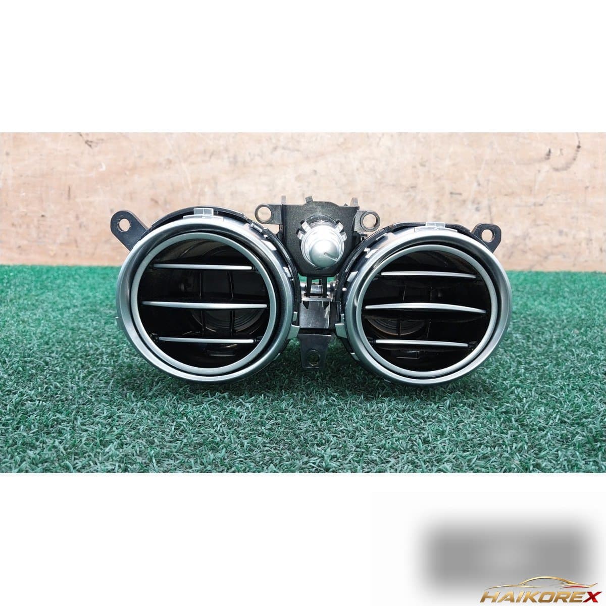 Дефлектор воздуховода Mercedes-Benz A2138307700