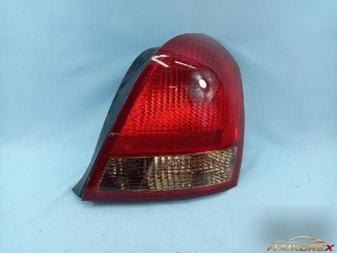 Hyundai Avante 2003 — фонарь задний правый наружный